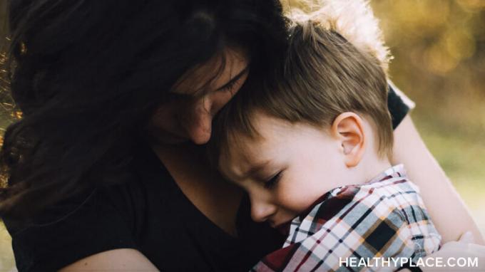 Roditeljstvo djeteta s DMDD-om je izazovno. Dobijte korisne ideje za rješavanje emocionalnih ispada i ostale korisne savjete na HealthyPlace.