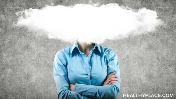 Mozdana magla može biti simptom depresije. Zbunjenost, odvojenost i zaboravnost simptomi su moždane magle. Više o uzrocima i liječenju moždane magle.